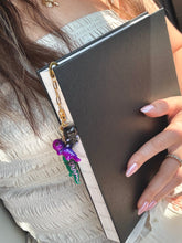 Load image into Gallery viewer, Collectible Lizzling Charms
