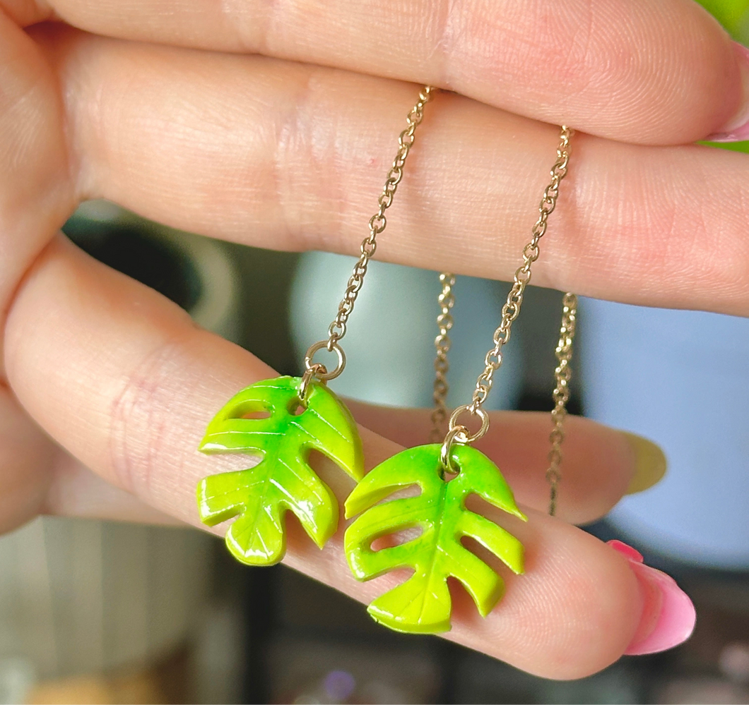 Monstera leaf thread earrings