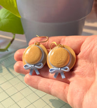 Load image into Gallery viewer, Sunhat earrings

