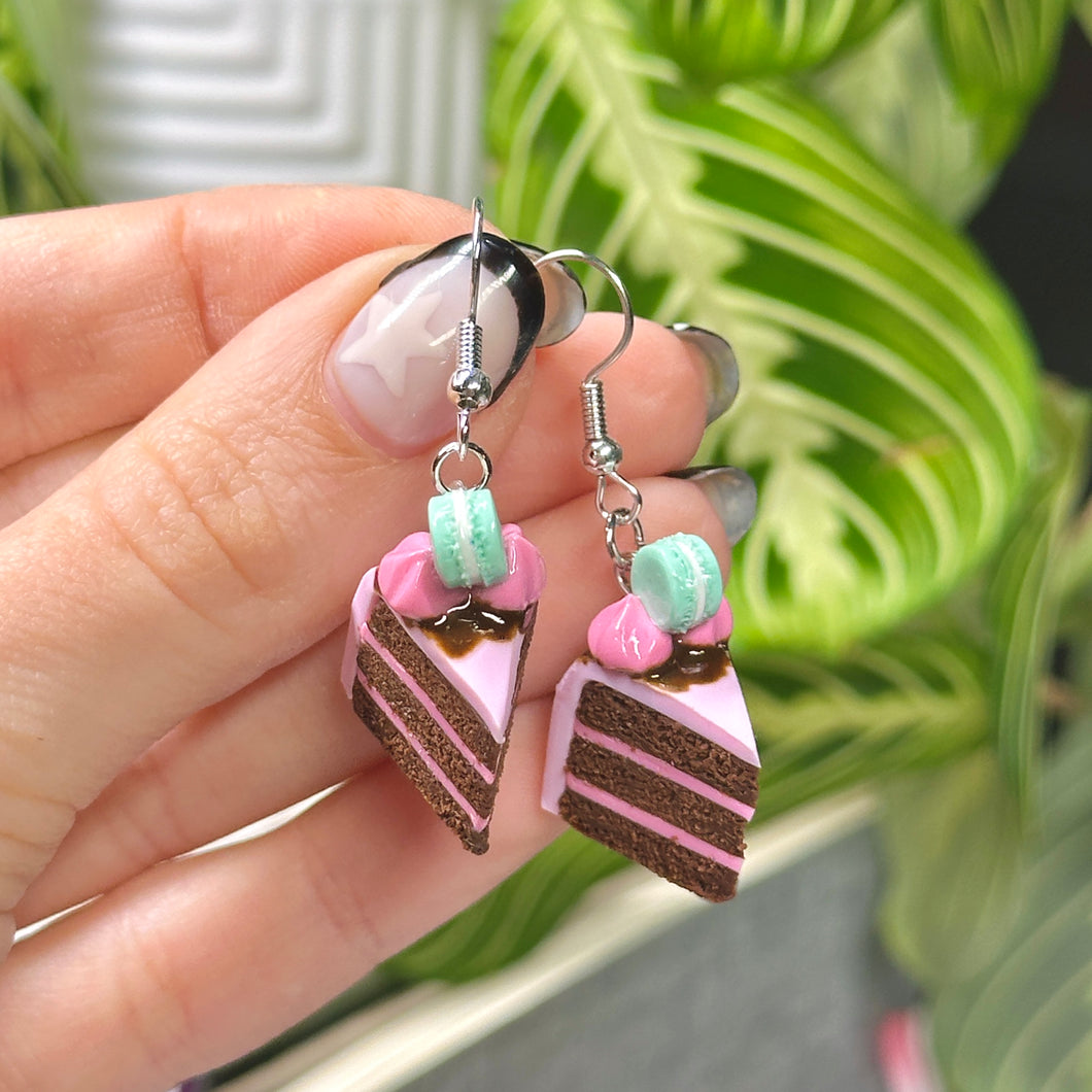 Macaroon cake earrings