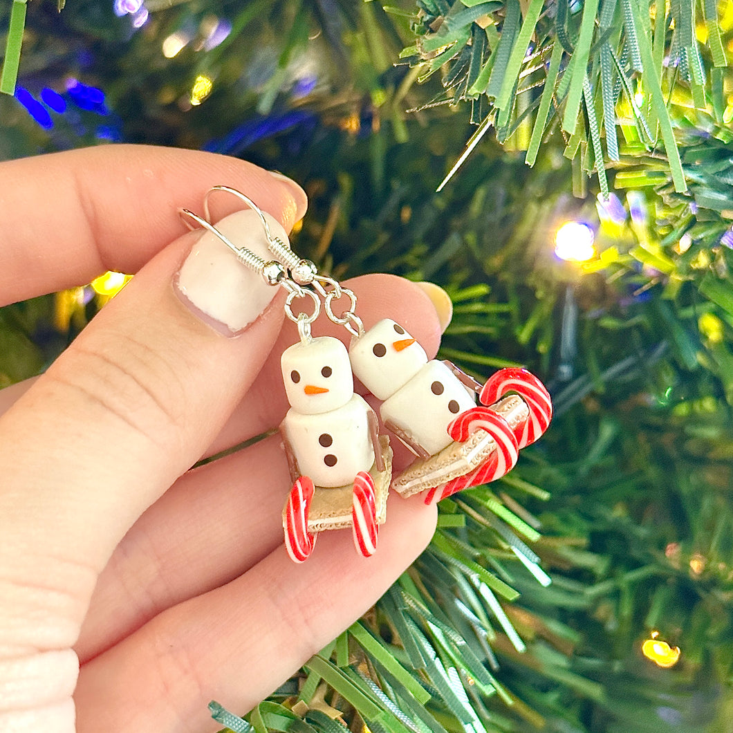 Sledding marshmallow snowman earrings