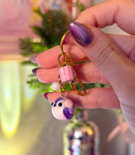 Load image into Gallery viewer, Penguin keychain bag charm
