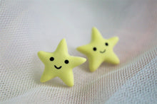 Load image into Gallery viewer, Star stud earrings
