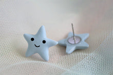 Load image into Gallery viewer, Star stud earrings
