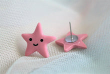 Load image into Gallery viewer, Star stud earrings
