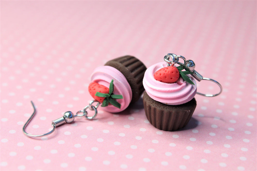 Chocolate cupcake earrings