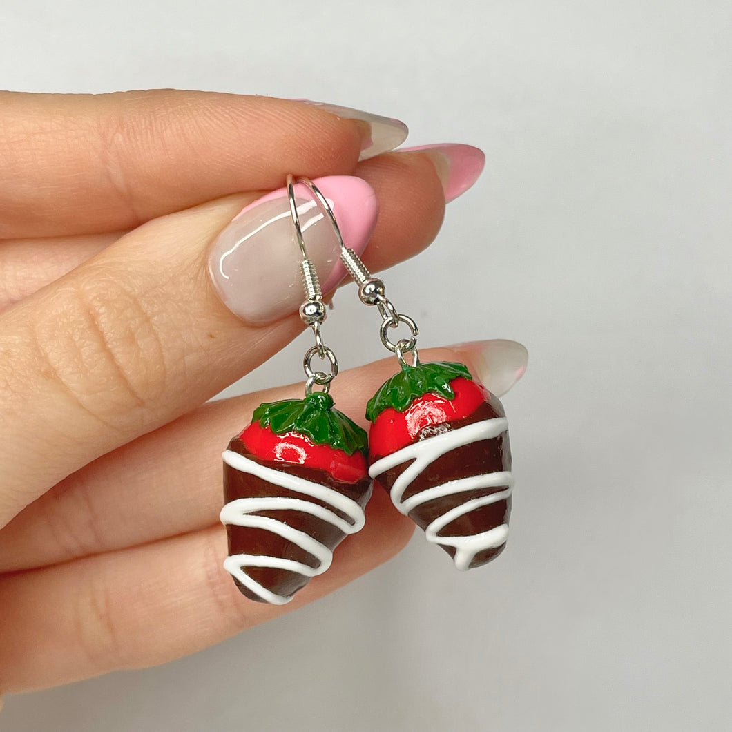 Chocolate covered strawberry earrings