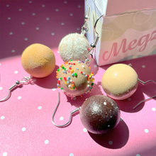 Load image into Gallery viewer, Megzbitz donuts earrings (5 earrings)
