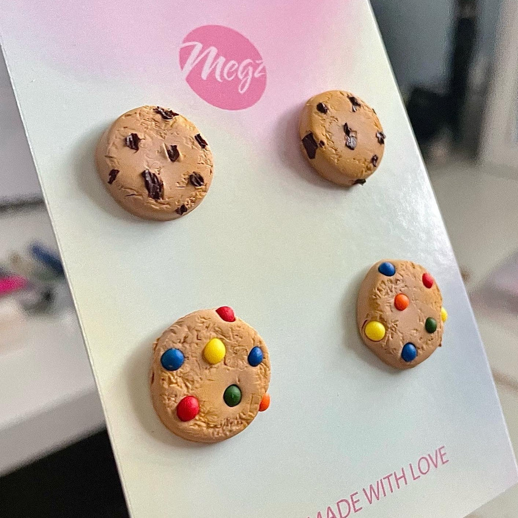 Cookie stud 2 pc set