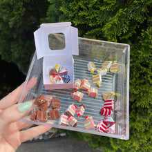 Load image into Gallery viewer, single cake earrings
